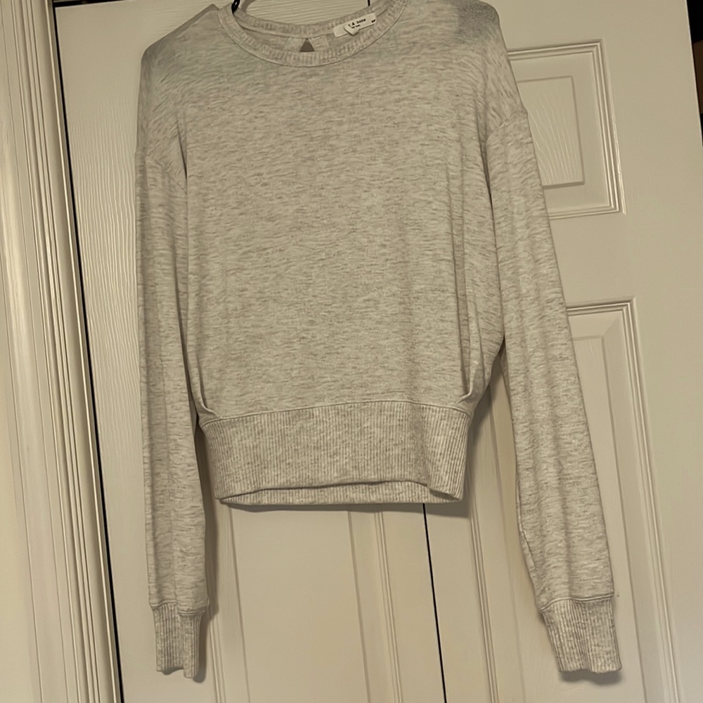 Rag & Bone long sleeve women’s top.
